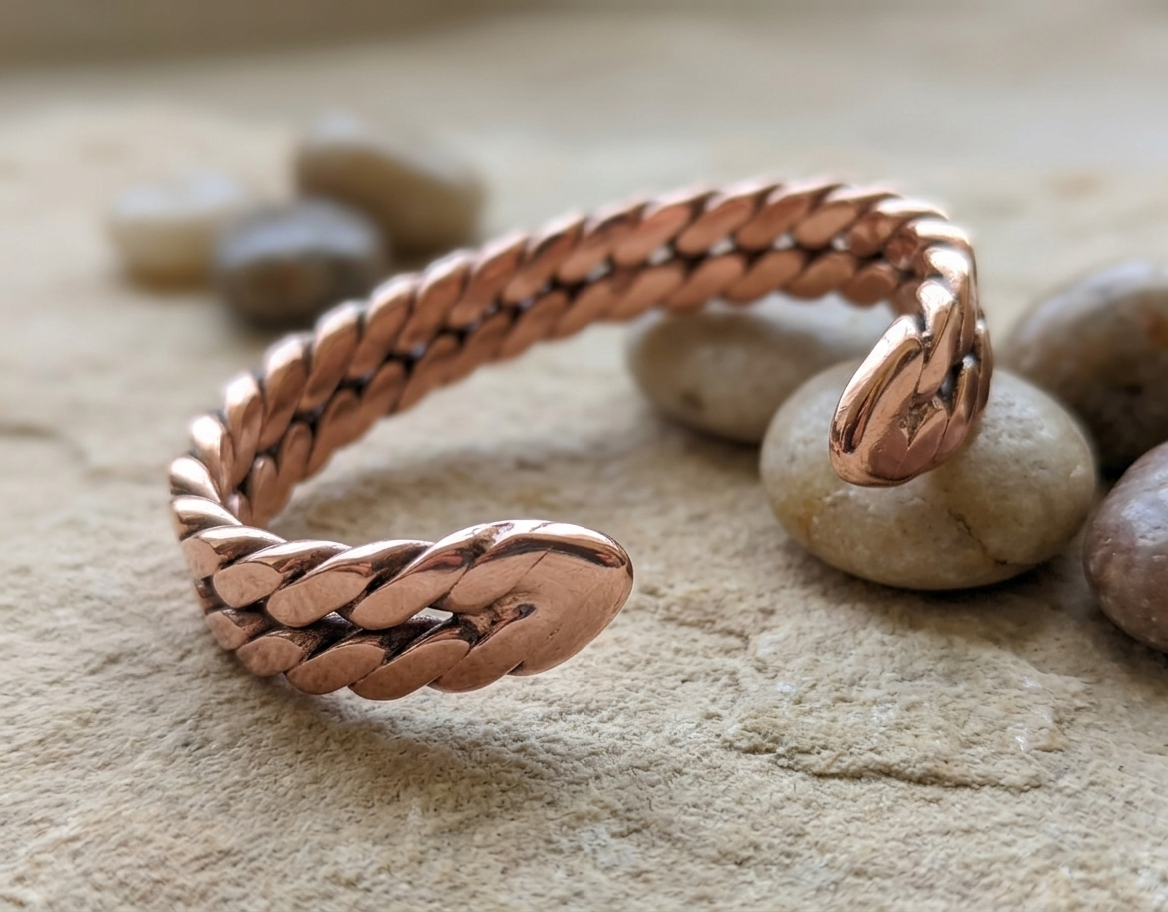 Brazalete de Cobre Artesanal - Diseño Trenzado Único (Puro Macizo)
