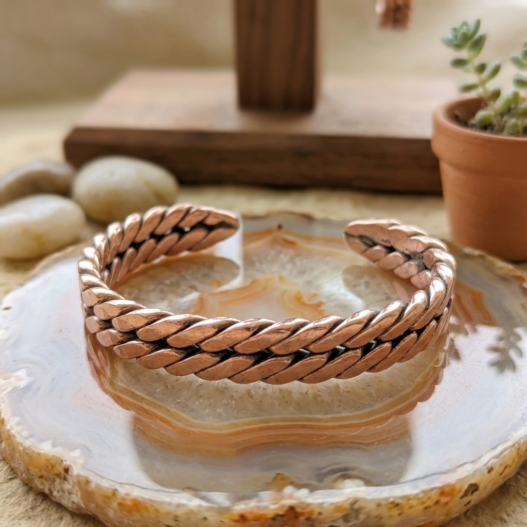 Brazalete de Cobre Artesanal - Diseño Trenzado Único (Puro Macizo)